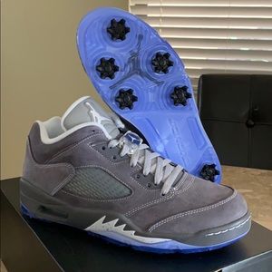 Jordan V Low Golf Cleat
